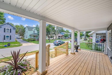 4-web-or-mls-225 S Grand Ave-104