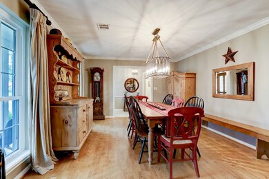 10015 Bordley Dr, Houston, TX 77042 - photo 5