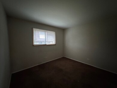 2670 Woodview Ct unit 1, Waukegan, IL 60087 - photo 5