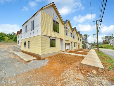 2608 Sevier Ave unit 102, Knoxville, TN 37920 - photo 5