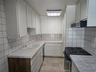 6542 Ocean Crest Dr unit C-309, Rancho Palos Verdes, CA 90275 - photo 4