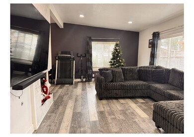 10347 Kalmia St, Los Angeles, CA 90002 - photo 7