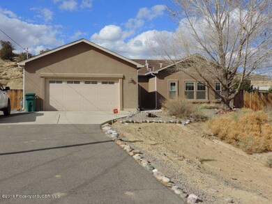 6140 Laurie St, Farmington, NM 87401 - photo 2