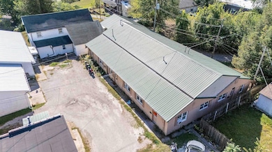 371 & 383 W 12th St, Peru, IN 46970 - photo 4