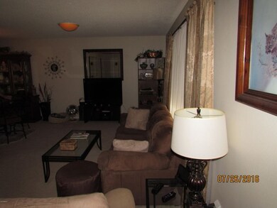 9073 N Balboa Dr unit 8, Sun City, AZ 85351 - photo 4