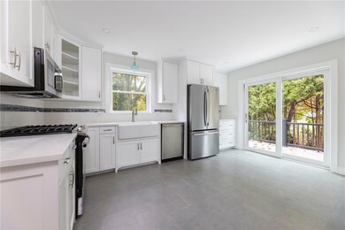 12 Yankee Dr, Westerly, RI 02891 - photo 5