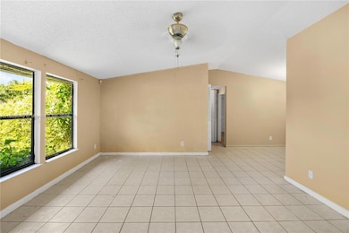 100 Park Rd N unit 2, Royal Palm Beach, FL 33411 - photo 6