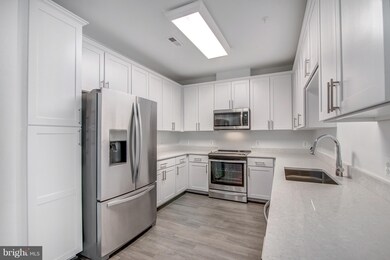 9430 Silver King Ct unit 210, Fairfax, VA 22031 - photo 7