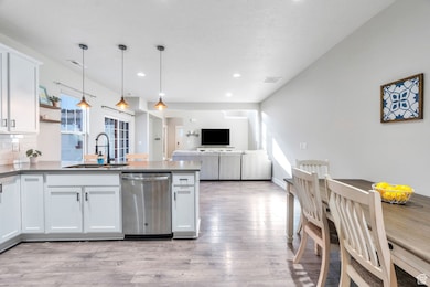 5058 W Rambutan Way, South Jordan, UT 84009 - photo 7