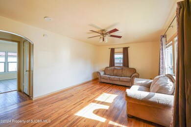 710 N Buena Vista -05