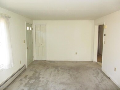 42 Laurel Rd, Spring Brook Township, PA 18444 - photo 4