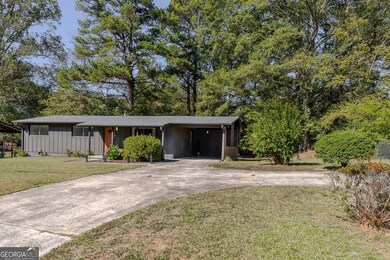 111 Robinhood Dr, Woodstock, GA 30188 - photo 4