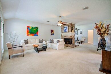 8659 Plum Lake Dr, Houston, TX 77095 - photo 4