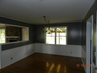 297 Dixon Rd, Shelbyville, TN 37160 - photo 6