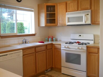 8116 242nd St SW unit A, Edmonds, WA 98026 - photo 2