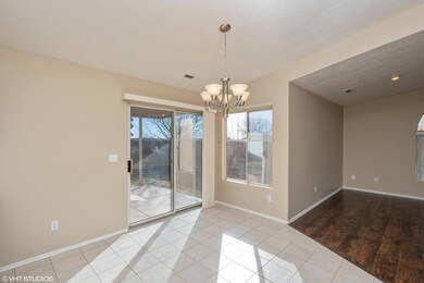 07_573S260East_369001_DiningRoom_HiRes