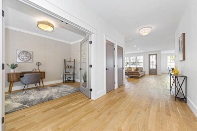 18 Cherokee Rd, Arlington, MA 02474 - photo 4