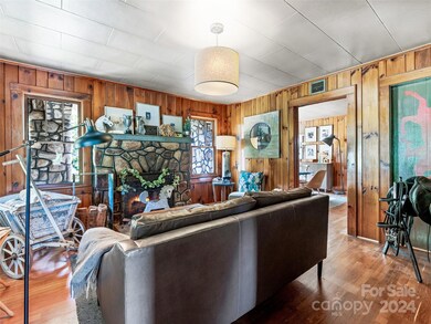 529 Pace Rd, Hendersonville, NC 28792 - photo 7