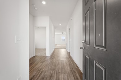 4927 Highland Crest Dr, Richmond, TX 77469 - photo 2