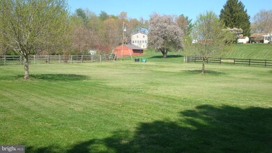 10705 Lake Jackson Dr, Manassas, VA 20111 - photo 4