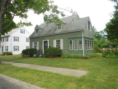 17 Brighton St, Springfield, MA 01118 - photo 2