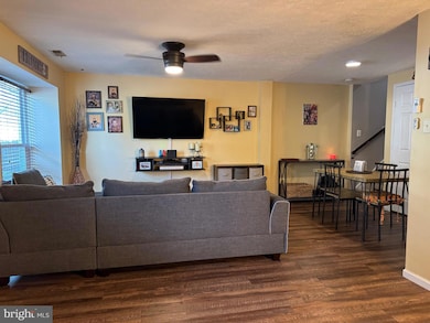 1908 Greenwood Dr unit C1908, Lindenwold, NJ 08021 - photo 5