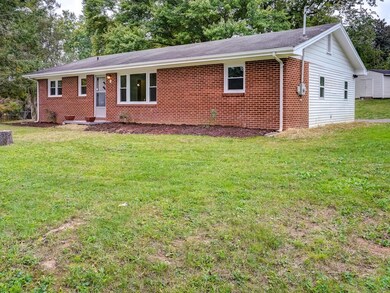 1 Pendleton Ct, Johnson City, TN 37601 - photo 4