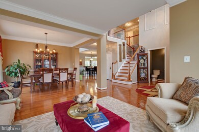 43019 Kirby Ln, Chantilly, VA 20152 - photo 3