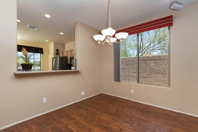 7333_E_Mills_St_07