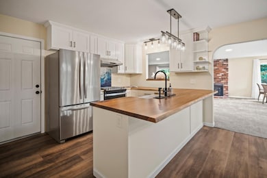 1080 Douglas Ct, Seaside, CA 93955 - photo 4