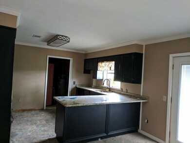 5927 Joe Ellis Rd, Broxton, GA 31519 - photo 3