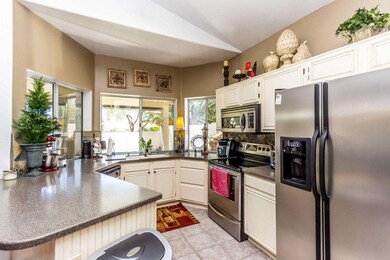 418_N._Cobblestone_St.AZ-6
