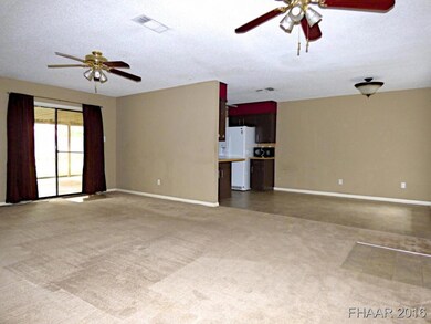 1125 Rhonda Lee St, Copperas Cove, TX 76522 - photo 3