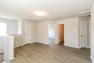 1501 Dove Cir, Ennis, TX 75119 - photo 7