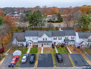 28 Cosgrove Ct, East Brunswick, NJ 08816 - photo 5