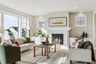 5527 Scenic Loop Run, Chaska, MN 55318 - photo 2