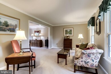 12984 Hampton Forest Ct, Fairfax, VA 22030 - photo 6