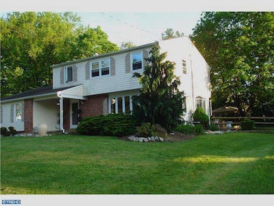 106 Macfarland Ave, Warminster, PA 18974 - photo 2