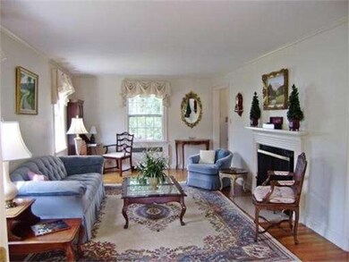 54 Fuller Brook Rd, Wellesley, MA 02482 - photo 6