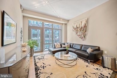 The Darcy unit 505, Chevy Chase, MD 20815 - photo 4