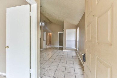 11013 Tridens Ct, Houston, TX 77086 - photo 2