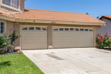 15521 Sandra Ln, Sylmar, CA 91342 - photo 4