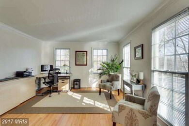 15390 Martins Hundred Dr, Centreville, VA 20120 - photo 5