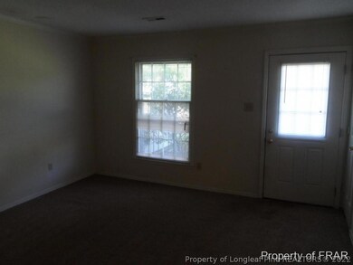 609 Rock Spring Rd, Fayetteville, NC 28314 - photo 5