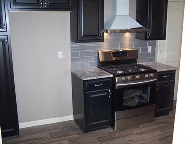 8300 Rosehill Rd, Lenexa, KS 66215 - photo 6