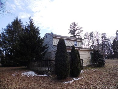 229 River Shore Dr, Dunnsville, VA 22454 - photo 3