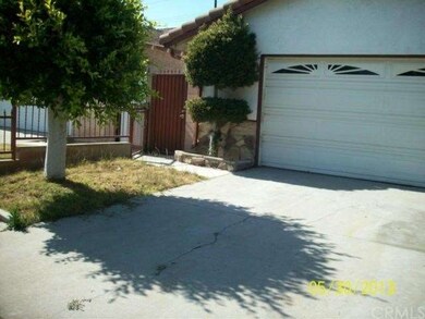 Front rear gate entry door