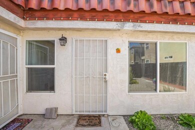 3050 Suncrest Dr unit 7, San Diego, CA 92116 - photo 2