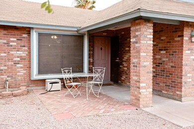 03 Front Entry