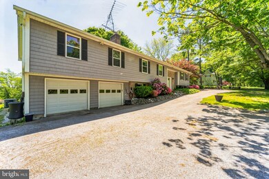 12813 Bunker Hill Rd, Union Bridge, MD 21791 - photo 4